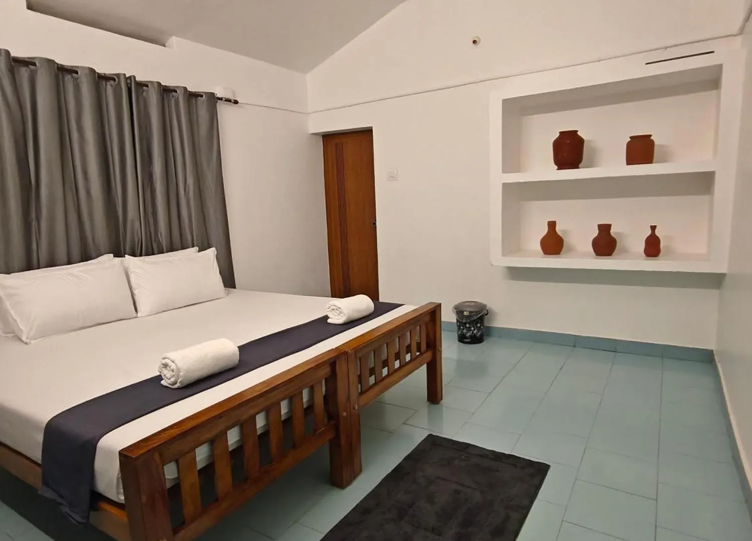 Yog Hostel Varkala